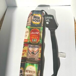 Brand new, Burton Beercuda Beer Sling with attached beer koozie